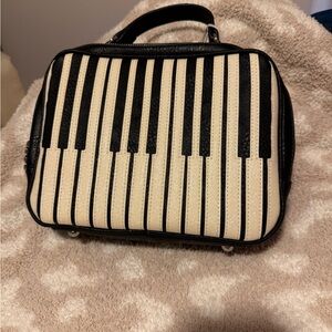 Black & Cream Piano-Stripe Women's Handbag